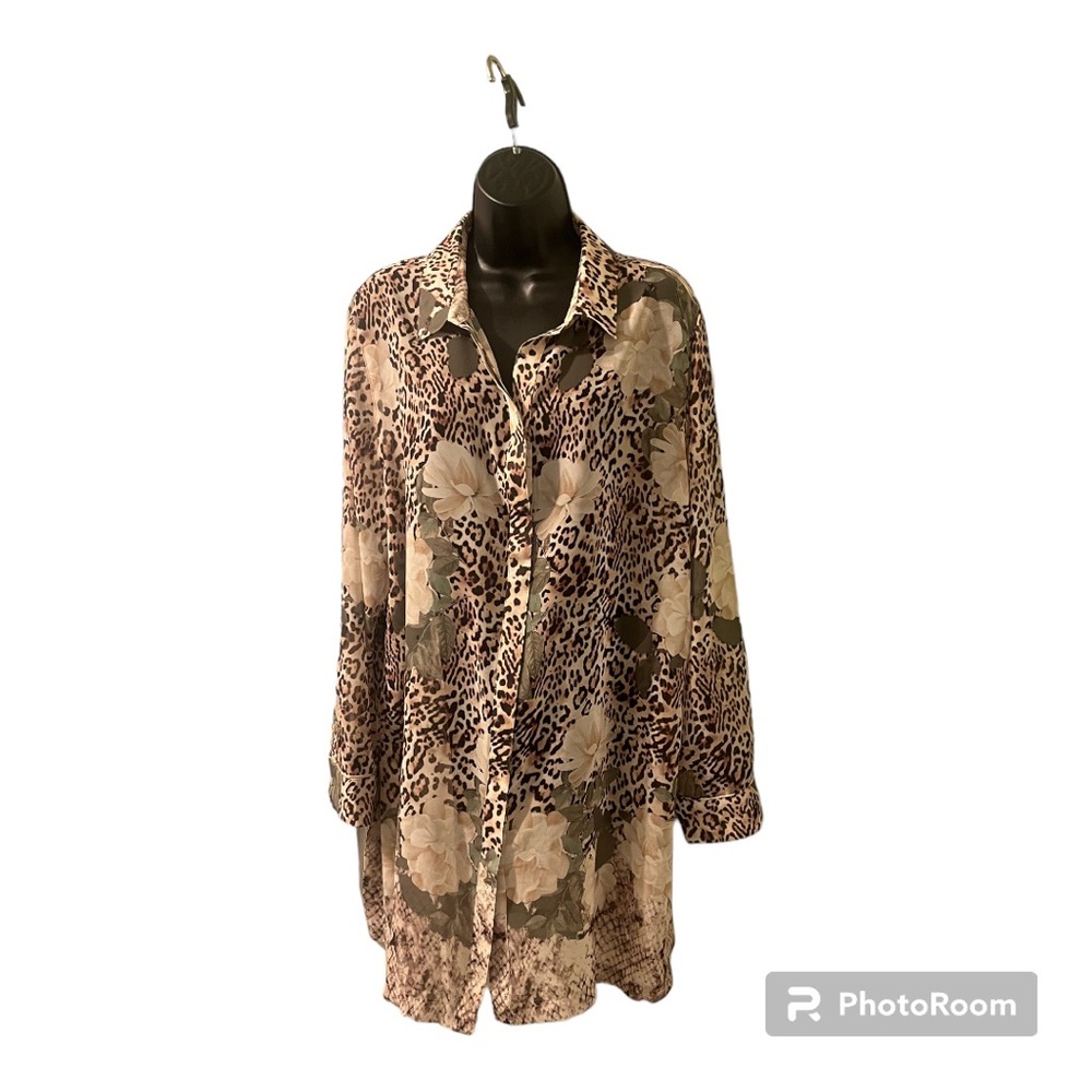 Chicos size 3 sheer tunic blouse